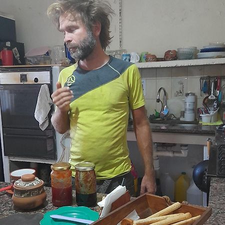 Hostel La Casa Del Patio Bb Bahía Blanca Kültér fotó