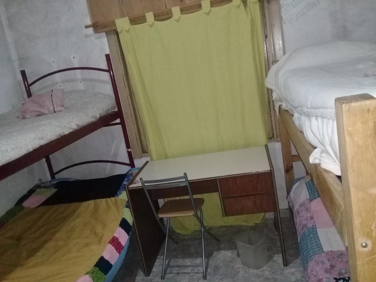 Hostel La Casa Del Patio Bb Bahía Blanca Kültér fotó