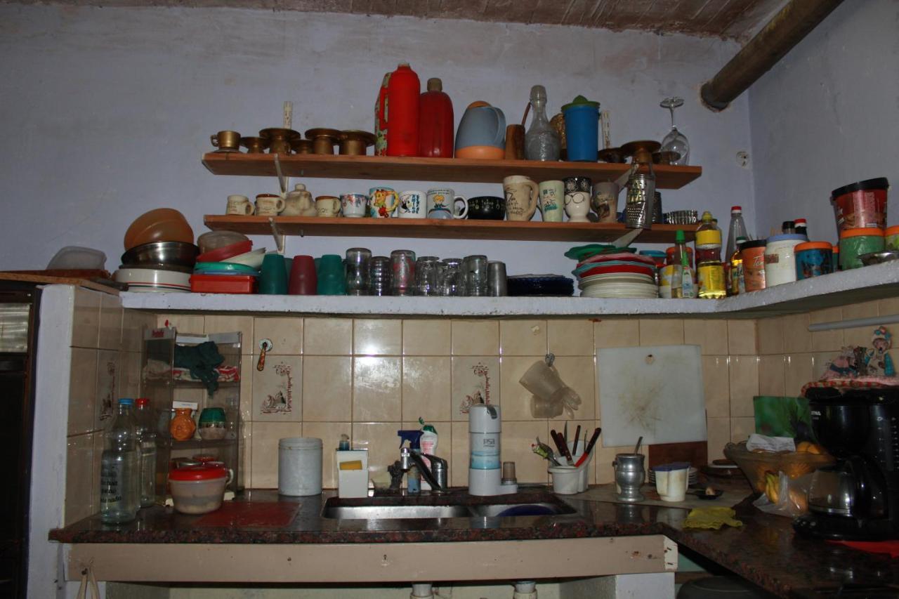 Hostel La Casa Del Patio Bb Bahía Blanca Kültér fotó